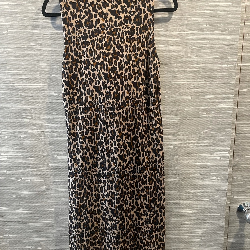 Tory Burch Leopard print midi dress. Size Small. - Picture 2 of 4